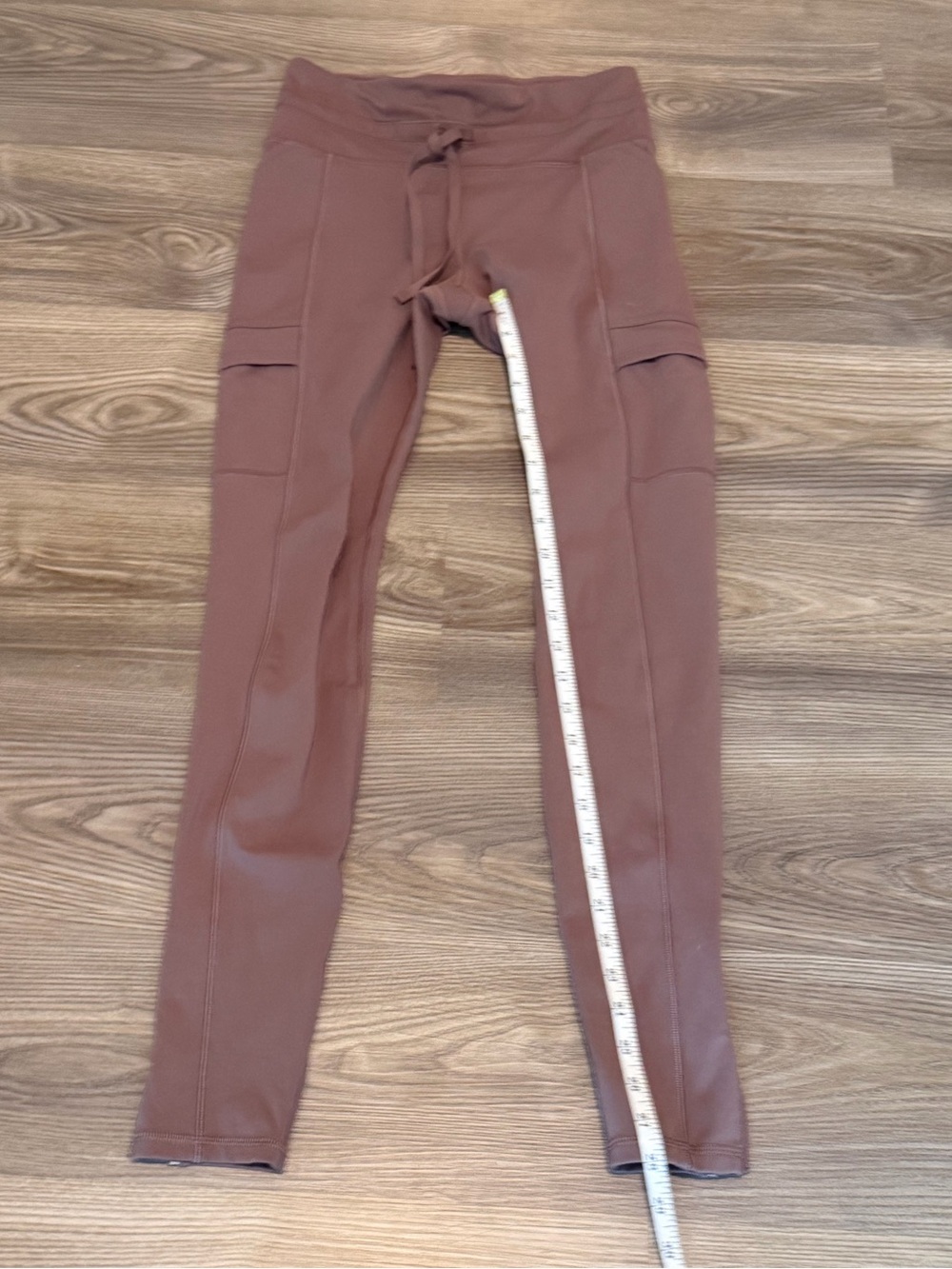 Athleta Rainier High Rise Cargo Tight in Smoky Rose Women’s size Small Tall - Picture 8 of 10